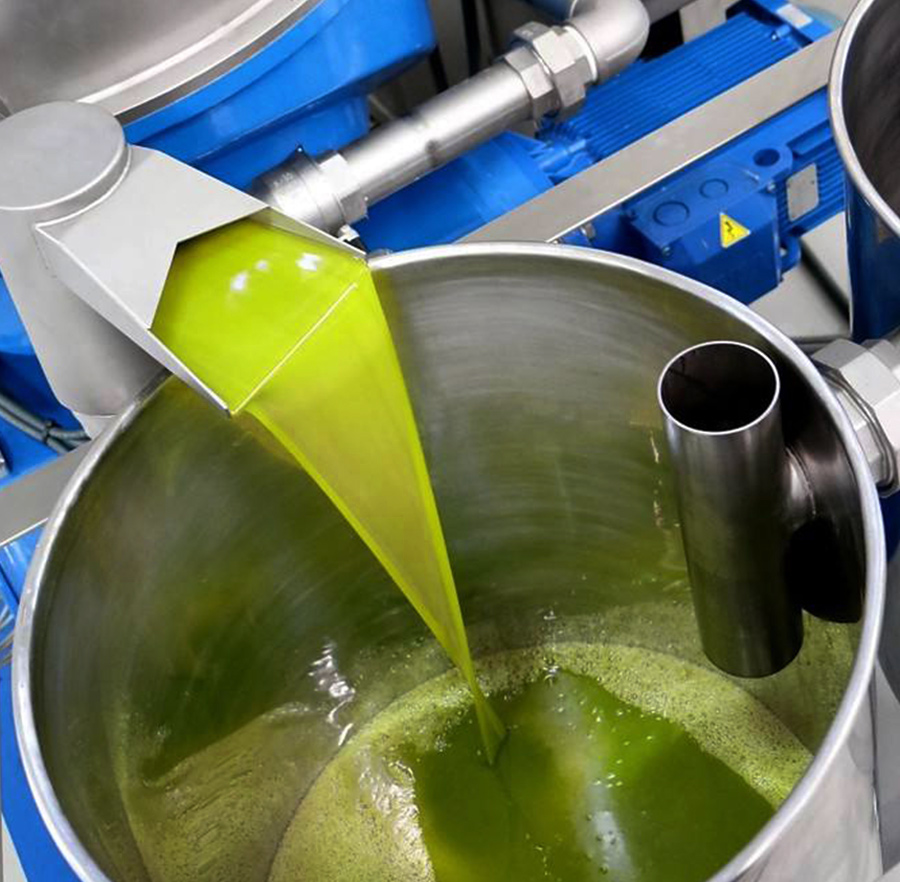 純物理低溫壓榨，
無任何防腐劑和添加劑。